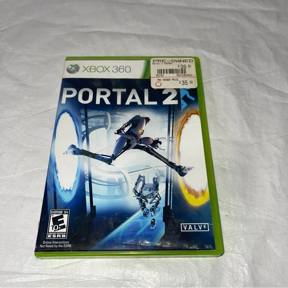 Microsoft Xbox 360 Portal 2 - Green Case